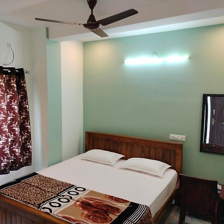 Hotel Teja Residency Alāndurai Zewnętrze zdjęcie